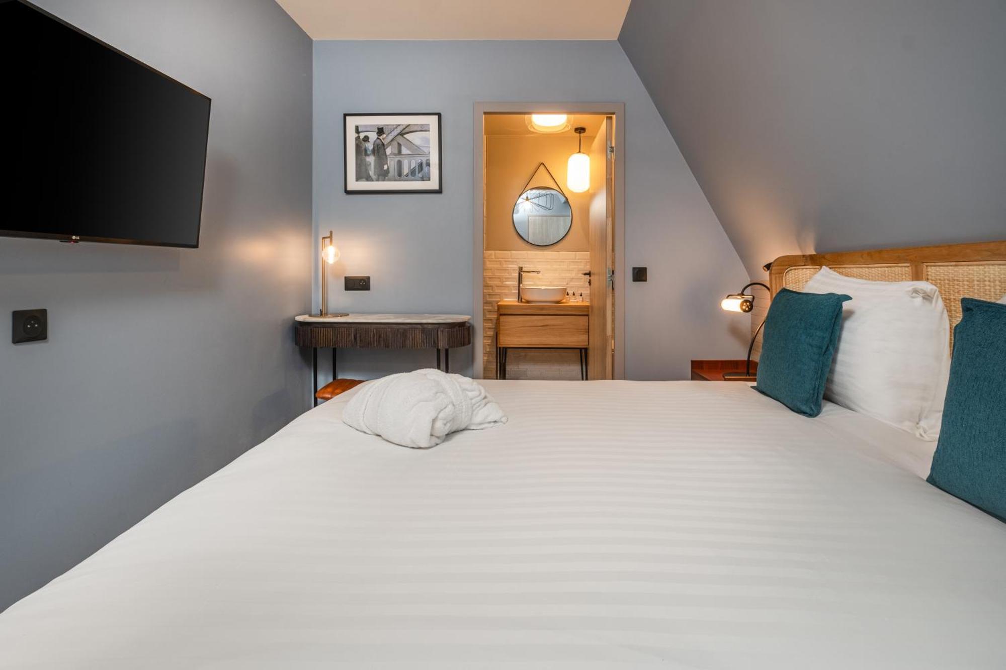 Appart'Hotel East Paris Suite Exterior photo