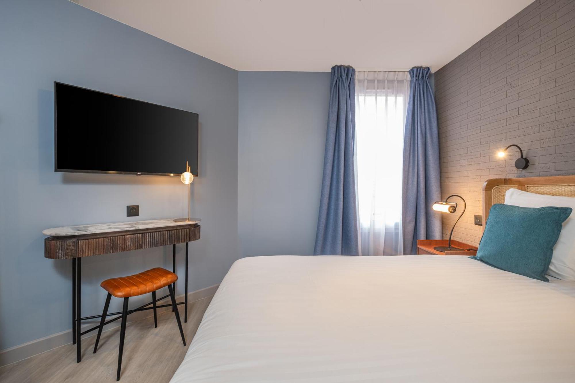 Appart'Hotel East Paris Suite Exterior photo