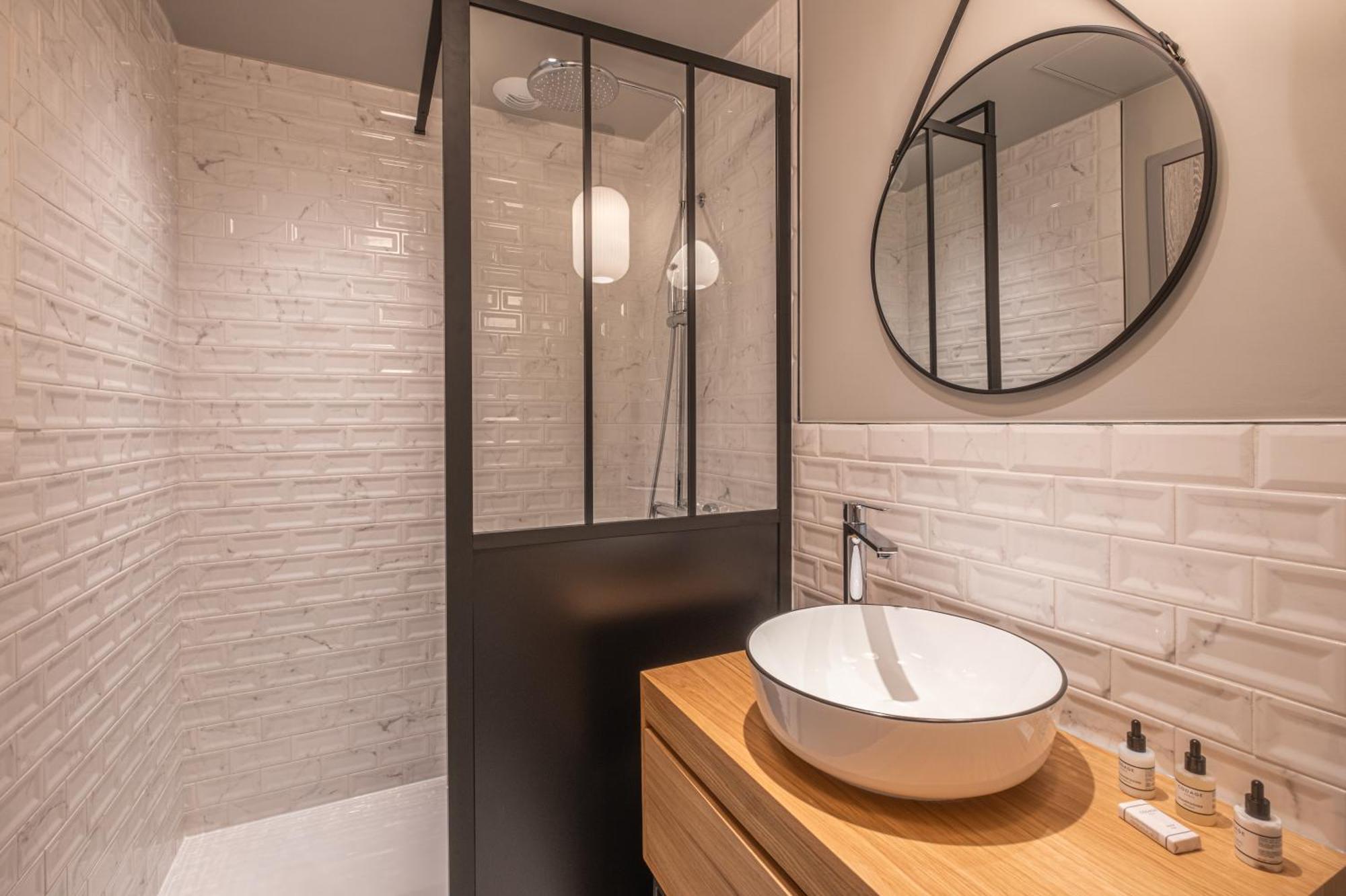 Appart'Hotel East Paris Suite Exterior photo