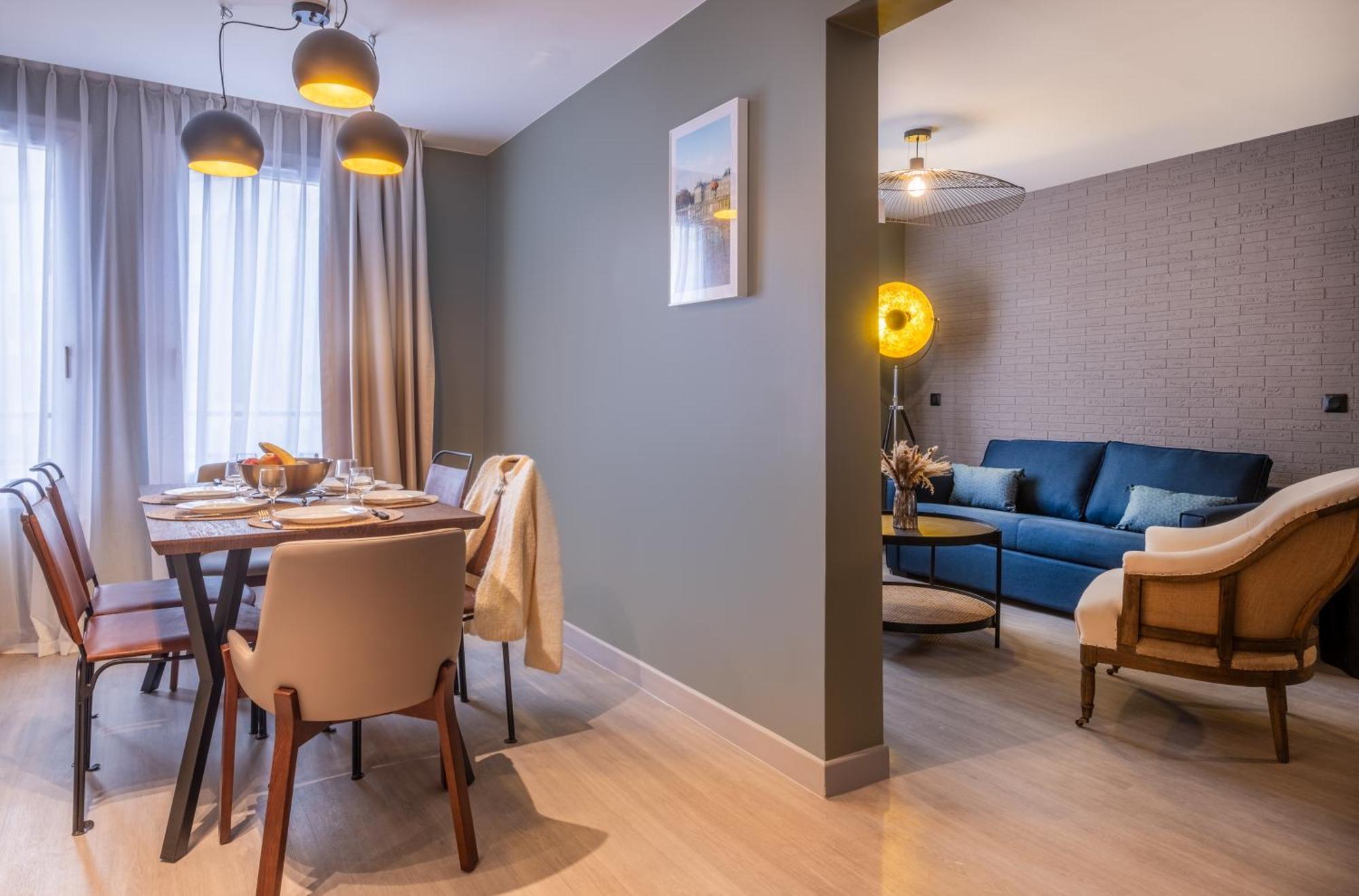 Appart'Hotel East Paris Suite Exterior photo