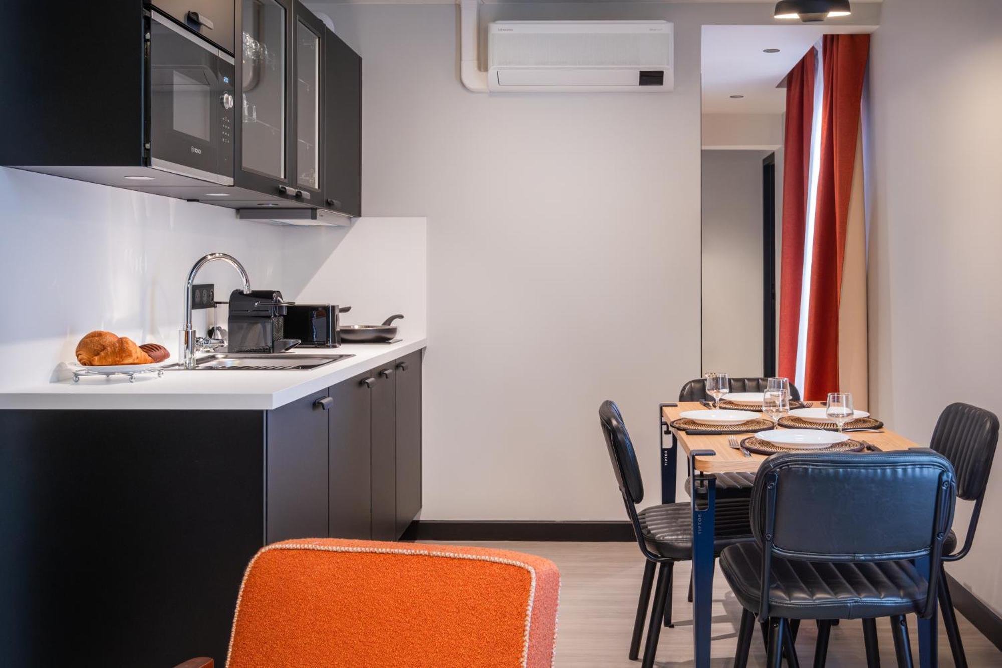 Appart'Hotel East Paris Suite Exterior photo